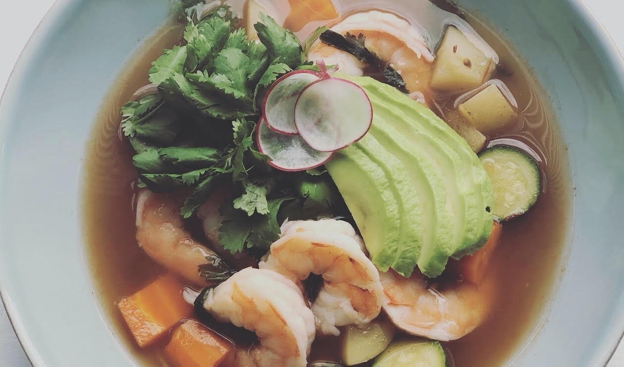 Receta  Caldo de Camarón (Sopa de camarones mexicana)