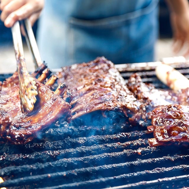 Restaurant Summer BBQ Menu: Grilling, Barbecuing & Smoking 