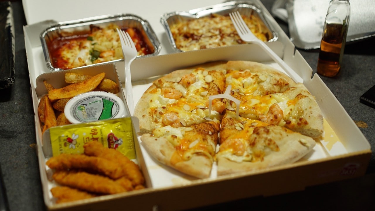 How to choose the High-Quality Takeout Containers? - Eatery Outlet