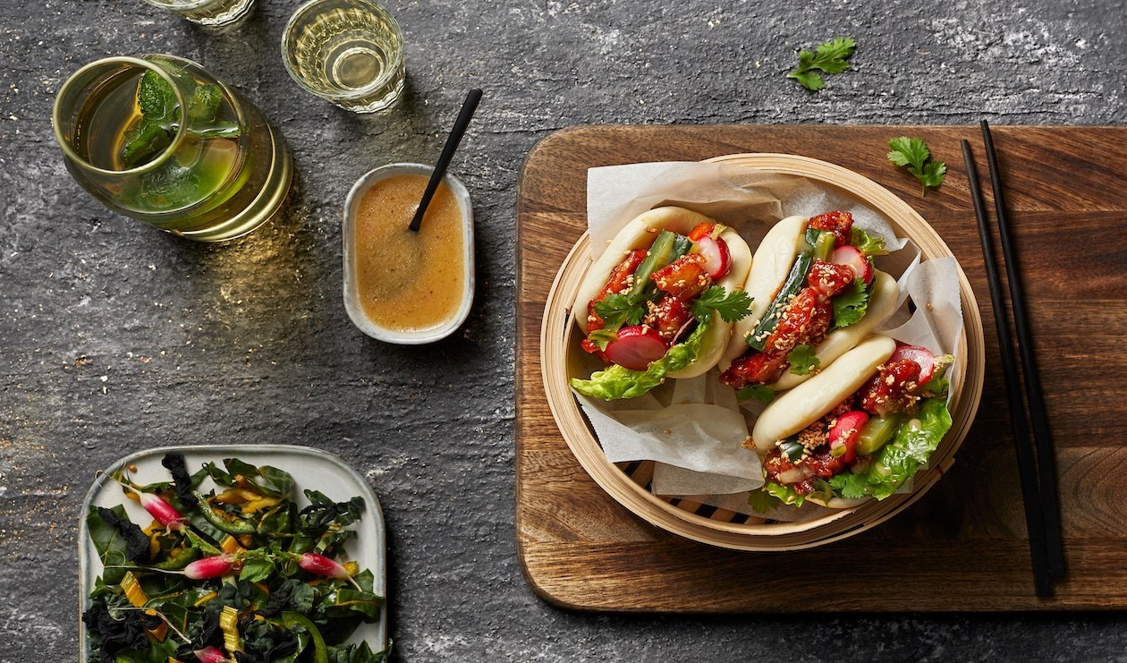 Lemon Za’atar Fried Chicken Bao Lemon Za’atar Fried Chicken Bao