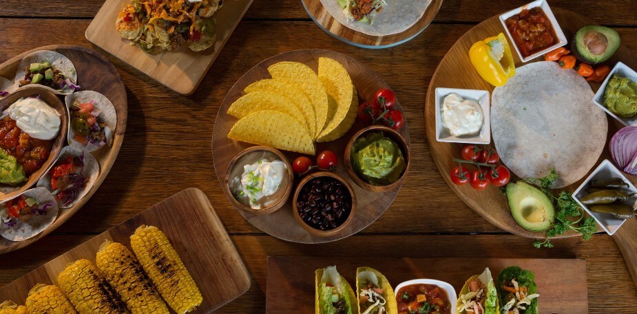 Plant Based Meat and Other Foods with Vegetal Protein for your Menu