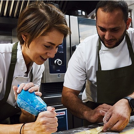 How To Give Feedback and Promote Growth in Hospitality How To Give Feedback and Promote Growth in Hospitality