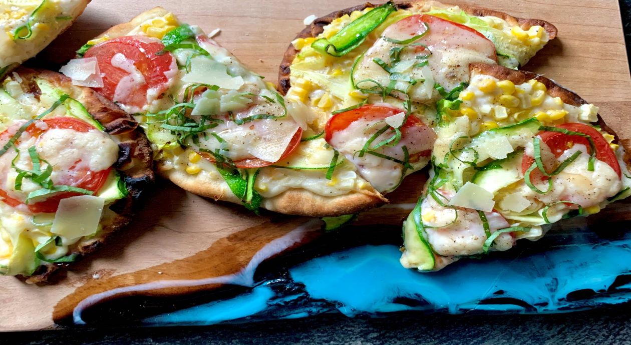 Summer Veggie Cacio e Pepe Flatbread – - Recipe Summer Veggie Cacio e Pepe Flatbread – - Recipe
