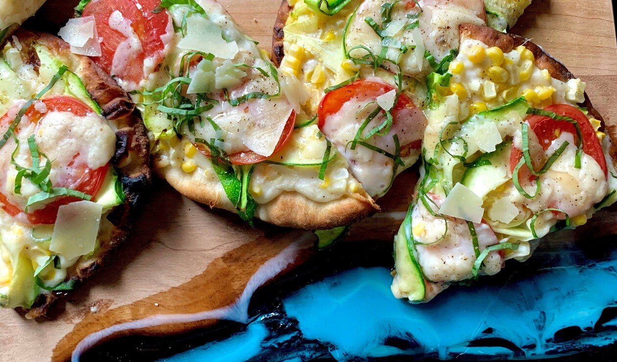 Summer Veggie Cacio e Pepe Flatbread – - Recipe Summer Veggie Cacio e Pepe Flatbread – - Recipe