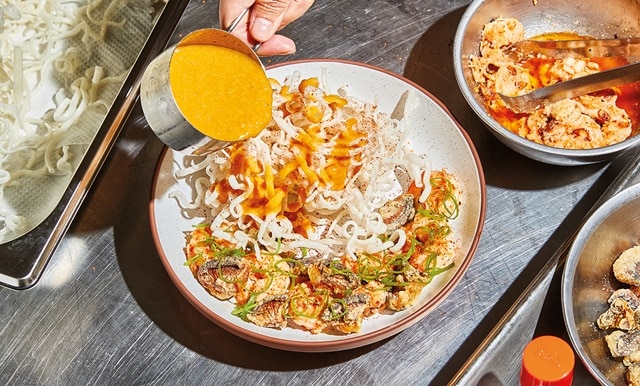 Shrimp Bisque Crispy Noodles Shrimp Bisque Crispy Noodles