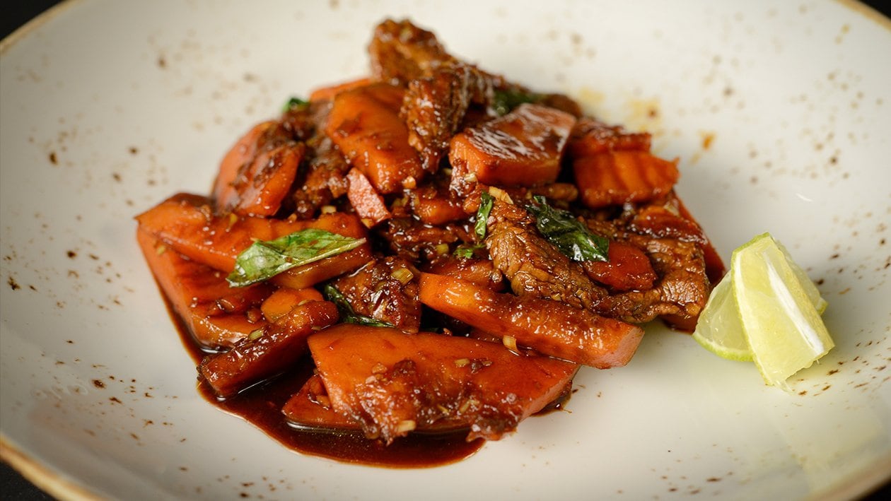 Kabocha and Beef Stir Fried with Thai Basil – - Recipe