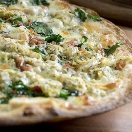 Spinach, Artichoke and Bacon Pizza Spinach, Artichoke and Bacon Pizza