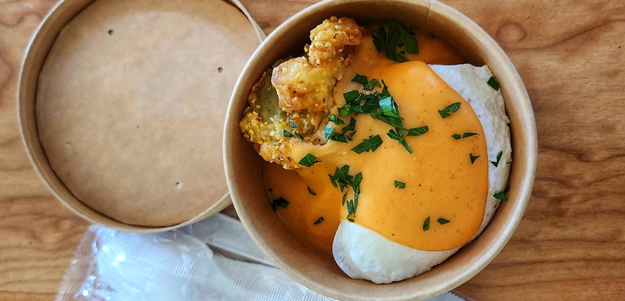 Fried Green Tomato Beni Bowl w/ Cholula Hollandaise – - Recipe