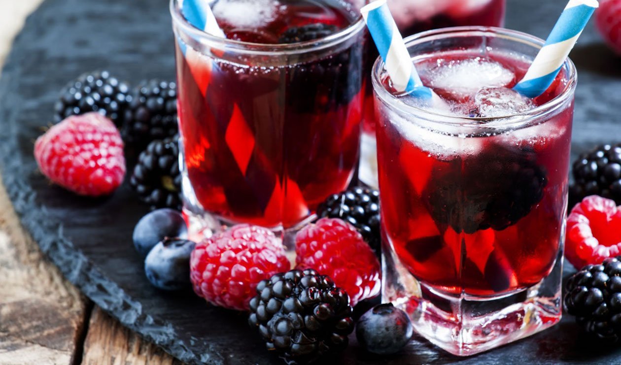 Pomegranate and Wild Berry Iced Tea Pomegranate and Wild Berry Iced Tea
