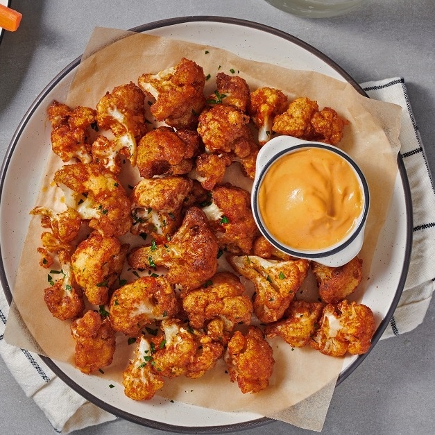 Fiery Spicy Mayo Cauliflower Wings with a Kick Fiery Spicy Mayo Cauliflower Wings with a Kick