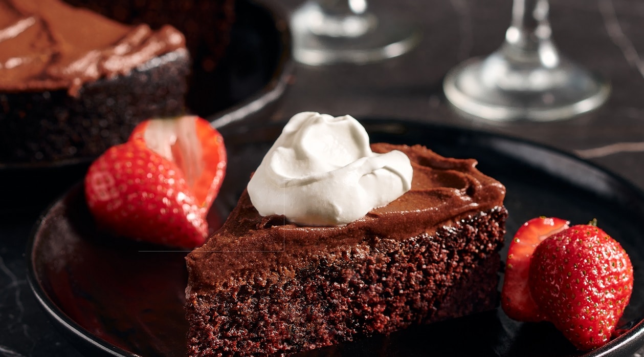 Rich Vegan Chocolate Cake with a Vegan Mayo Twist – - Recipe