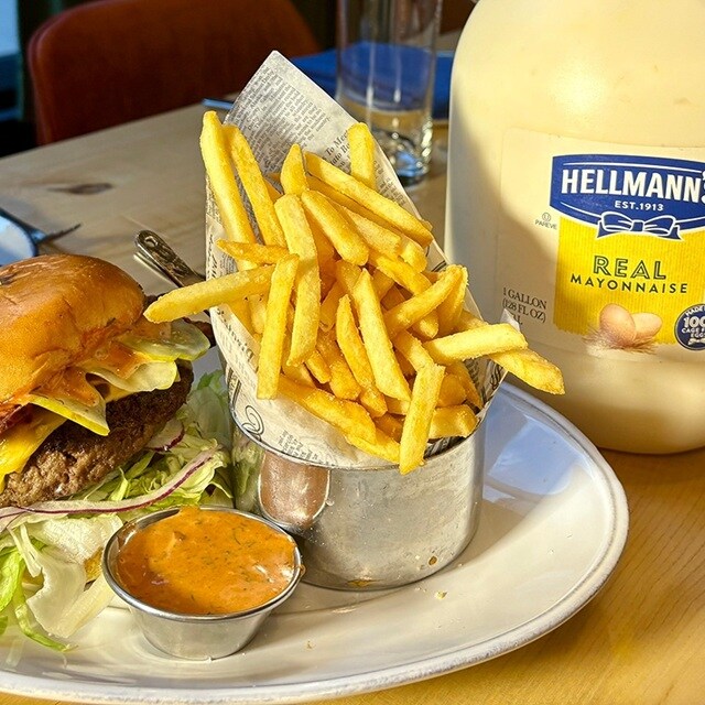 Hellmann’s® Burger Fuel Sauce Hellmann’s® Burger Fuel Sauce