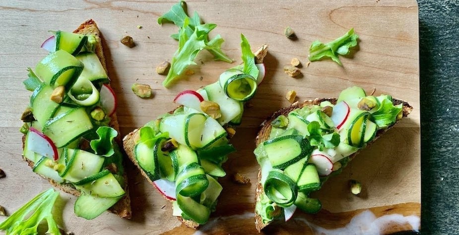 Plant-Based Menu Solutions with Hellmann’s® & Best Foods® 